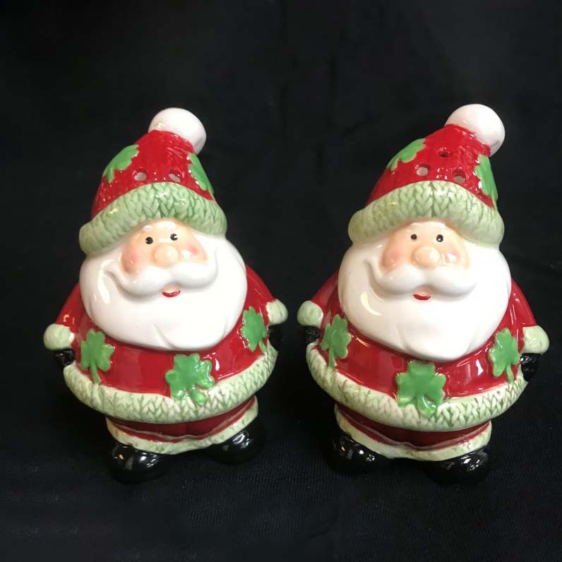 Irish Santa Salt And Pepper Set Bridgets Of Erin